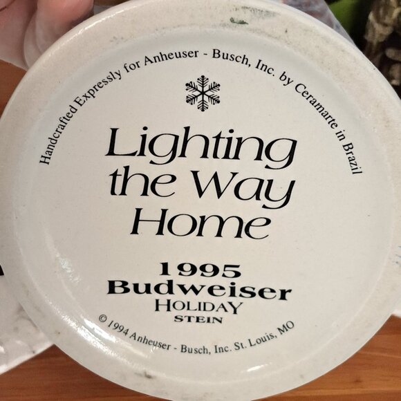 Budweiser Lighting the Way Home 1995 Holiday Stein - Picture 7 of 16